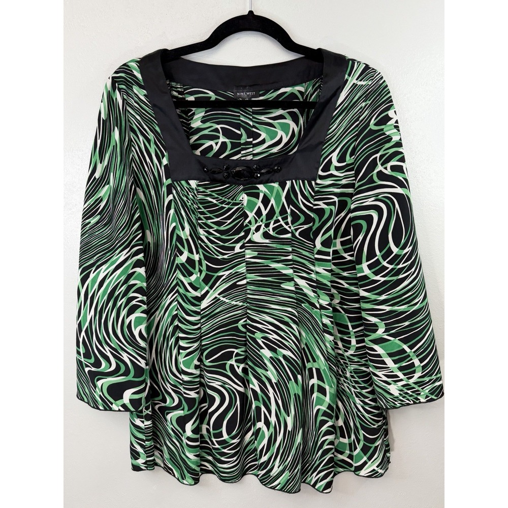 Nine West Emeral Swirl Square Neck Blouse W Jeweled Neckline‎ Size 12